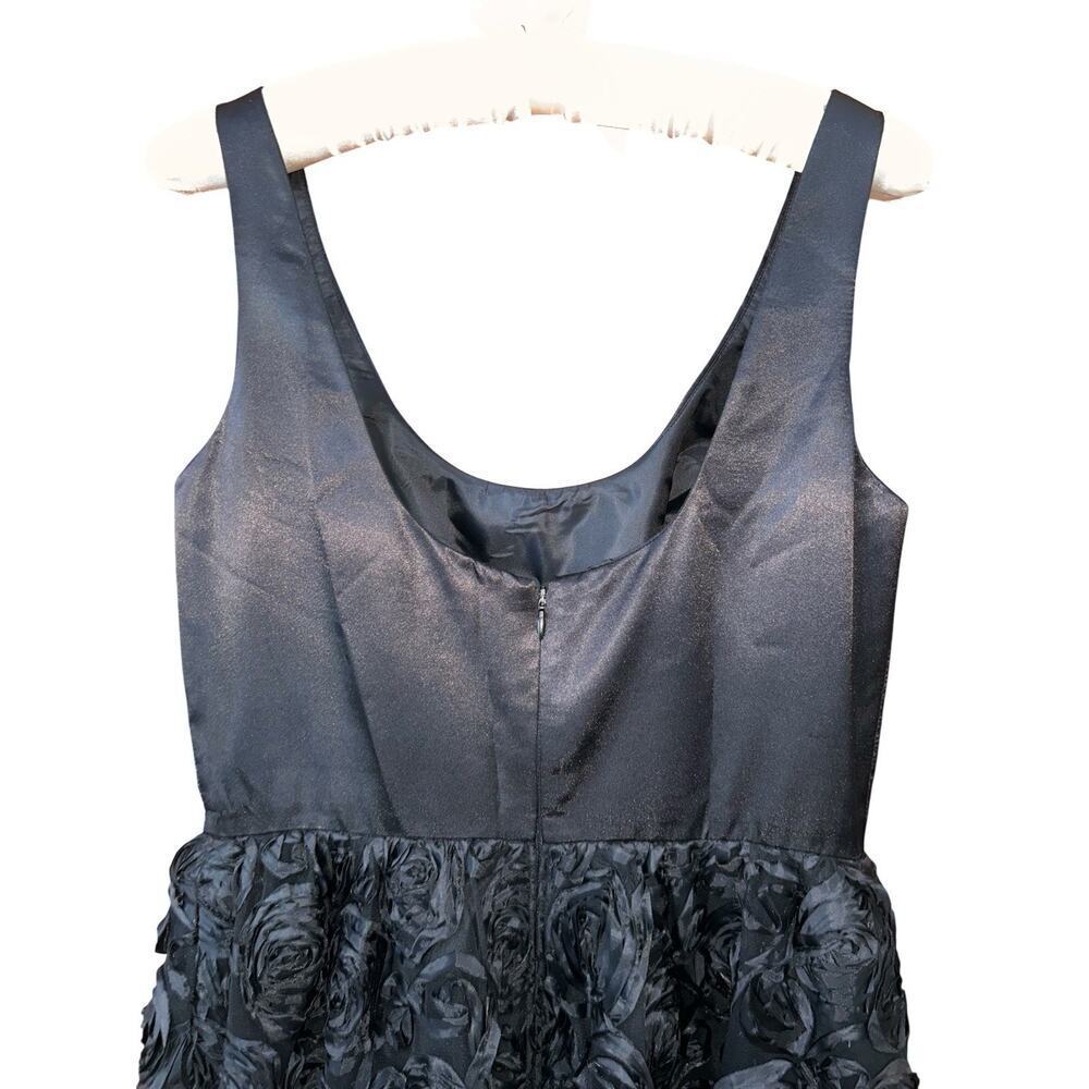 Adrianna Papell Women’s Boutique Black Rose Petal Cocktail Fit Flare Dress Sz. 8 - Picture 6 of 13